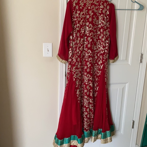 Pakistani/Indian Dress 3 piece suit - Picture 5 of 5